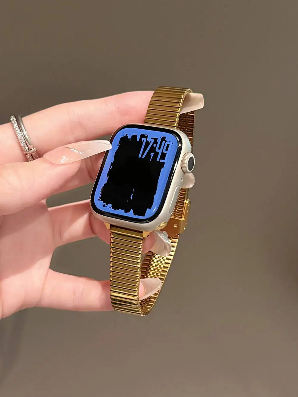 Luxury bracelet For Apple Watch band link women Series 11/8/7/6/10/9 40mm 41mm 38mm 42mm 44mm 45mm 46mm Strap