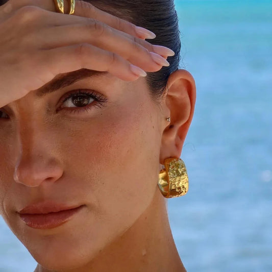 Vivienne - Texture C-shaped Stainless Earrings