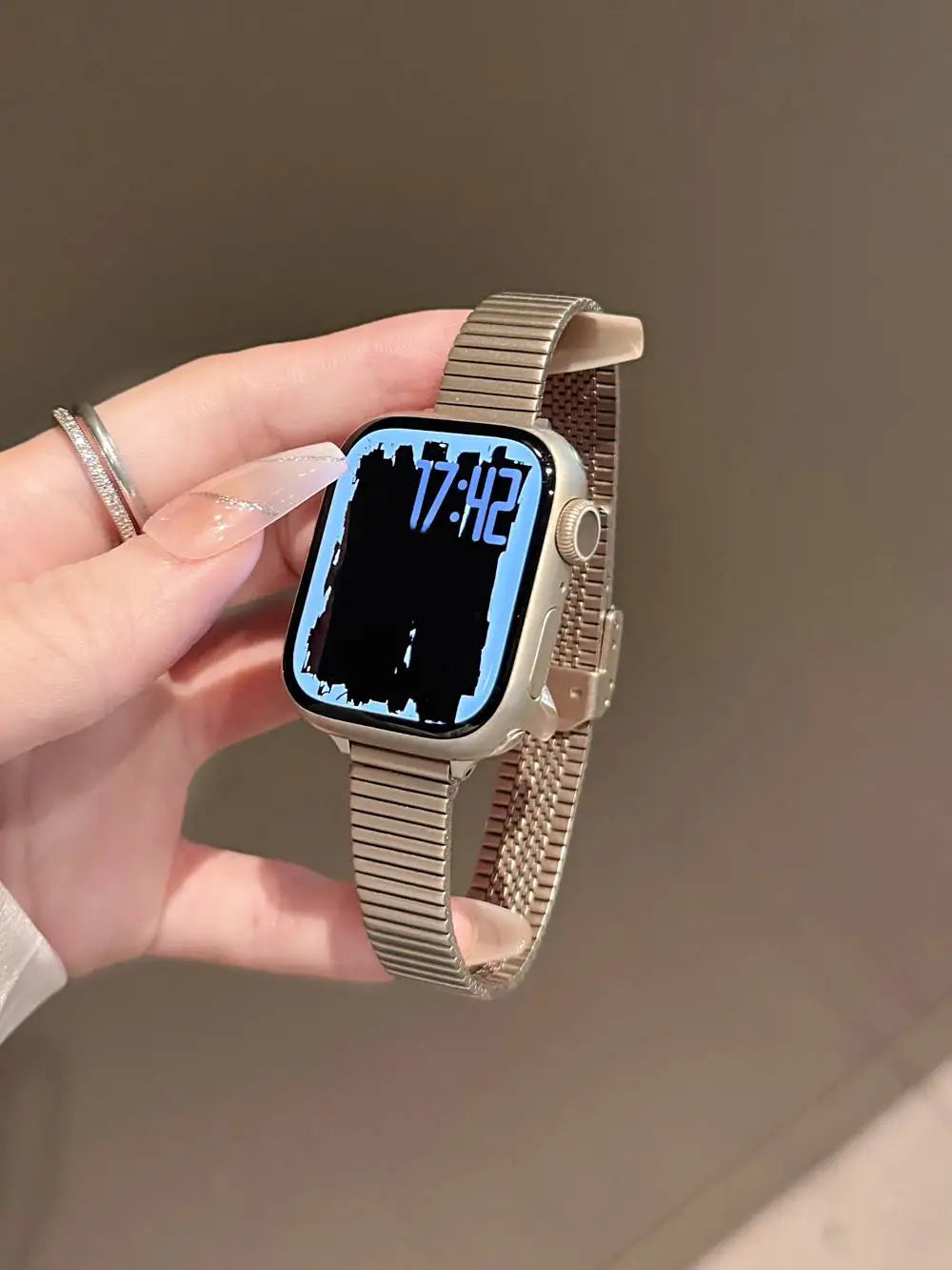 Luxury bracelet For Apple Watch band link women Series 11/8/7/6/10/9 40mm 41mm 38mm 42mm 44mm 45mm 46mm Strap