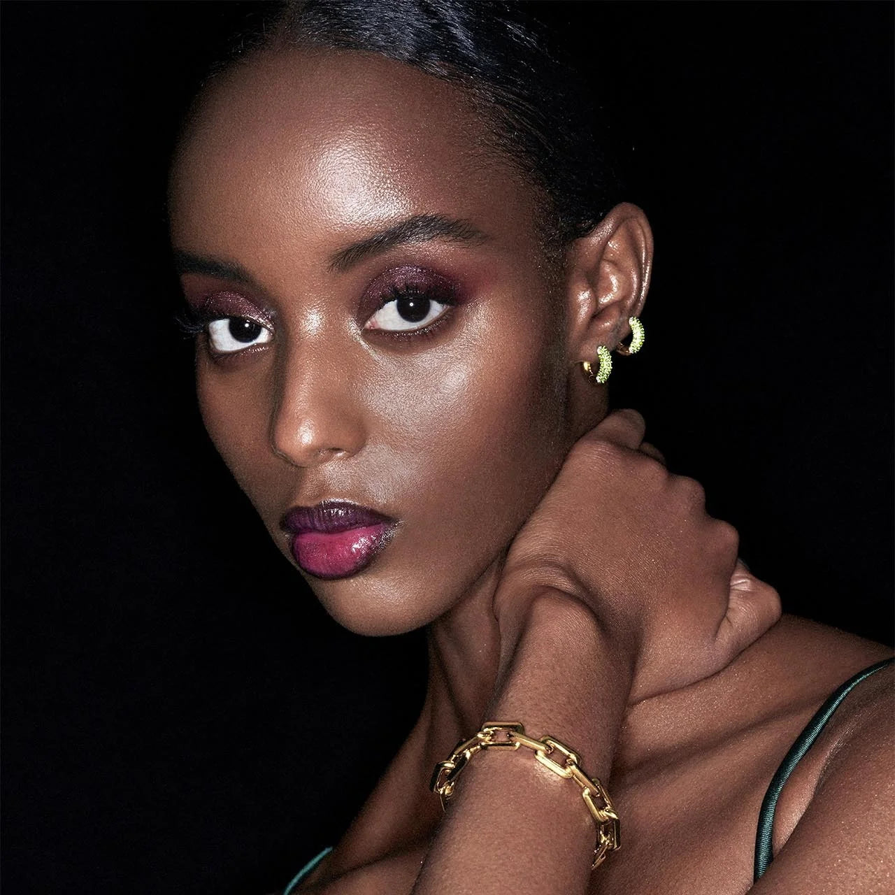 Skye - Earrings 18K Retro Hoops