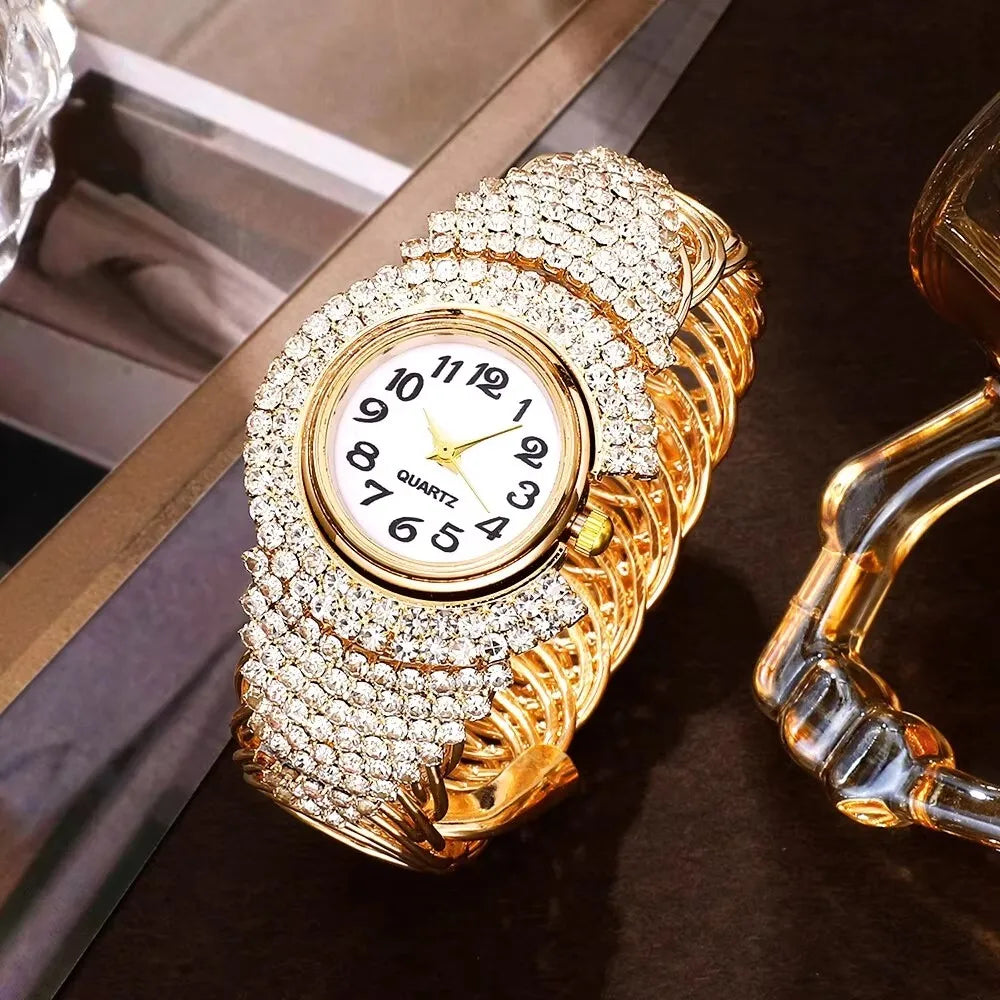 Korean Fashionable Light Quartz Bracelet Watch